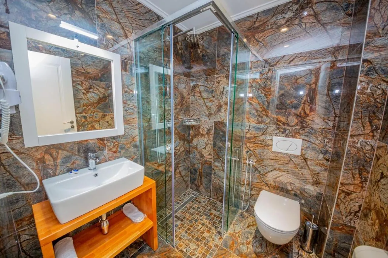 ****  King Hotel Ksamil Albanien