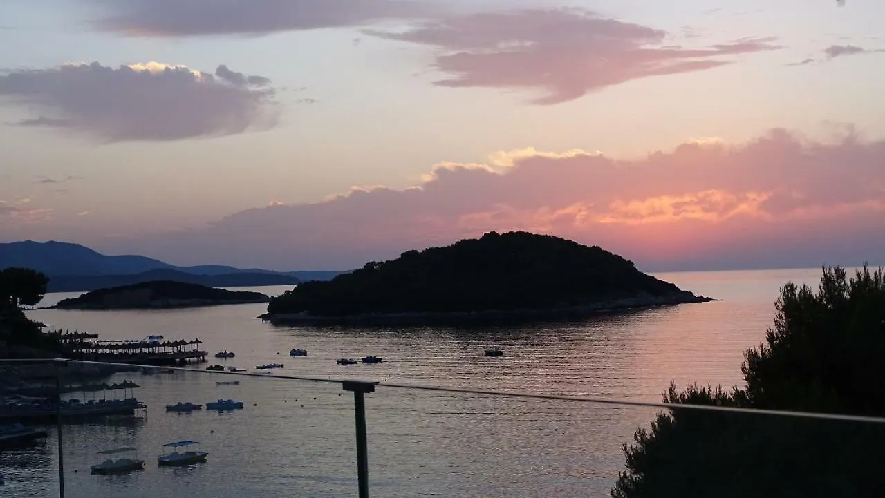 ****  King Hotel Ksamil Albania