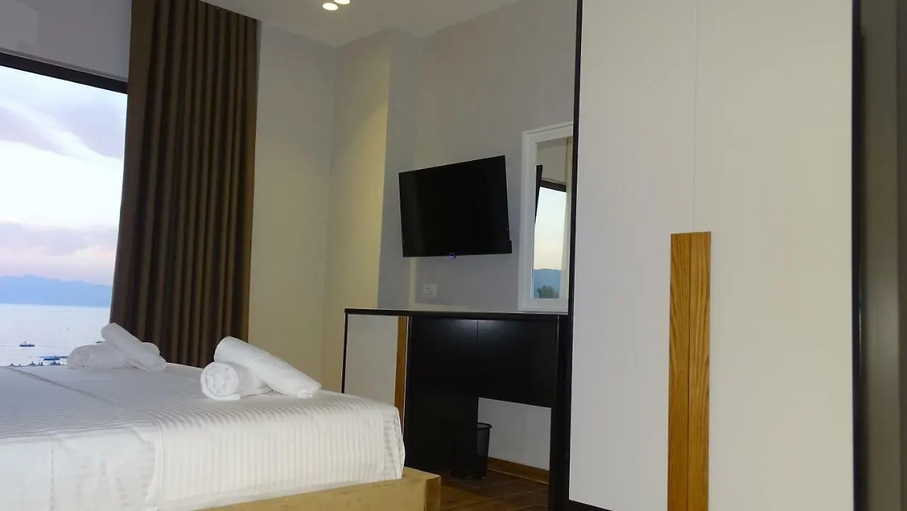King Hotel Ksamil