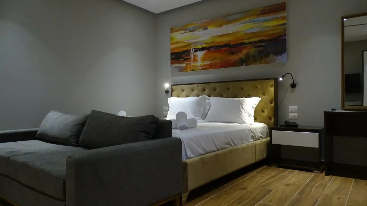 King Hotel Ksamil 4*,  Albanien