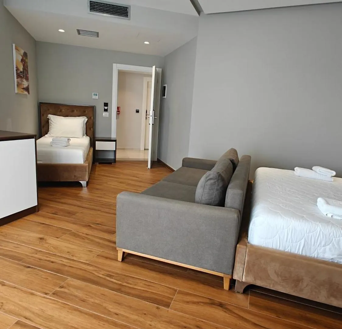 King Hotel Ksamil 4*,  Albania